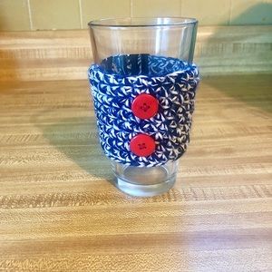 🖤 Crochet coffee/cup cozy.